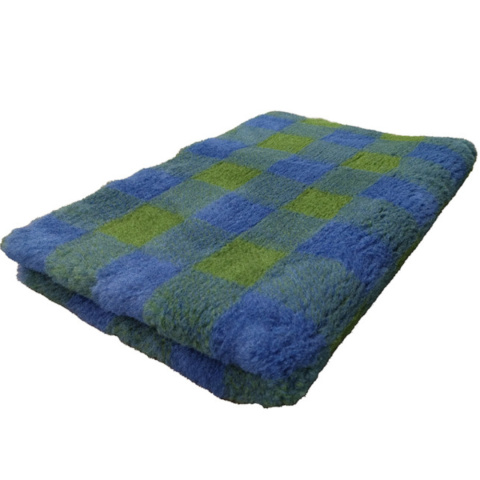 DRY BED Antypoślizgowy ZIELONA KRATA 50x75cm