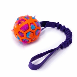 BUBA futrzasty szarpak dla psa z piłką ażurową i amortyzatorem pieskobox