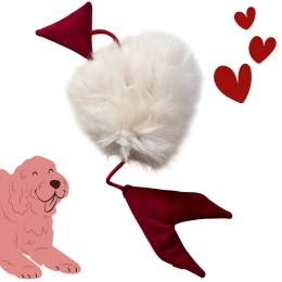 Czerwony walentynkowy szarpak WoolieWhillie z owczym futrem w kształcie serca pieskobox