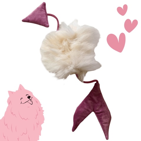 Walentynkowy szarpak WoolieWhillie z owczym futrem w kształcie serca